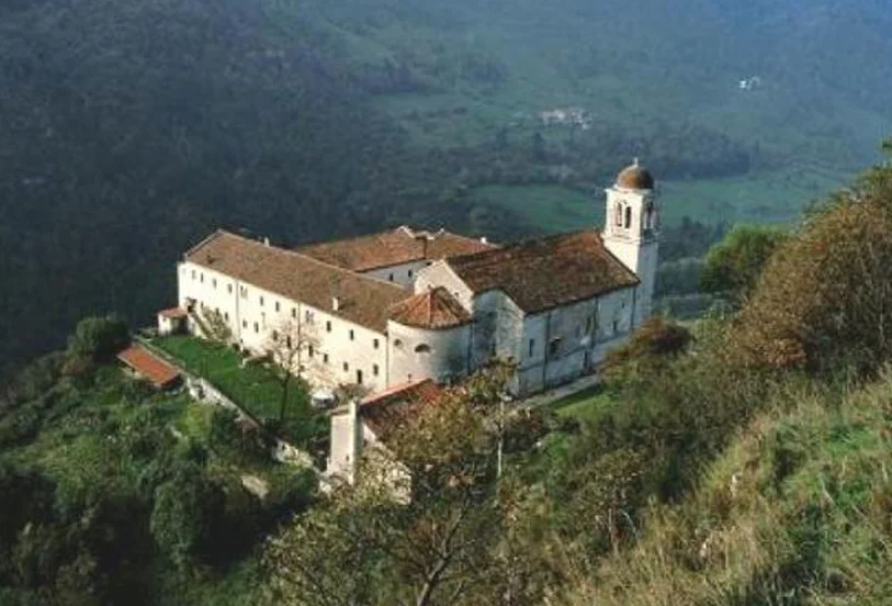 SANTUARIO DEI SANTI VITTORE E CORONA