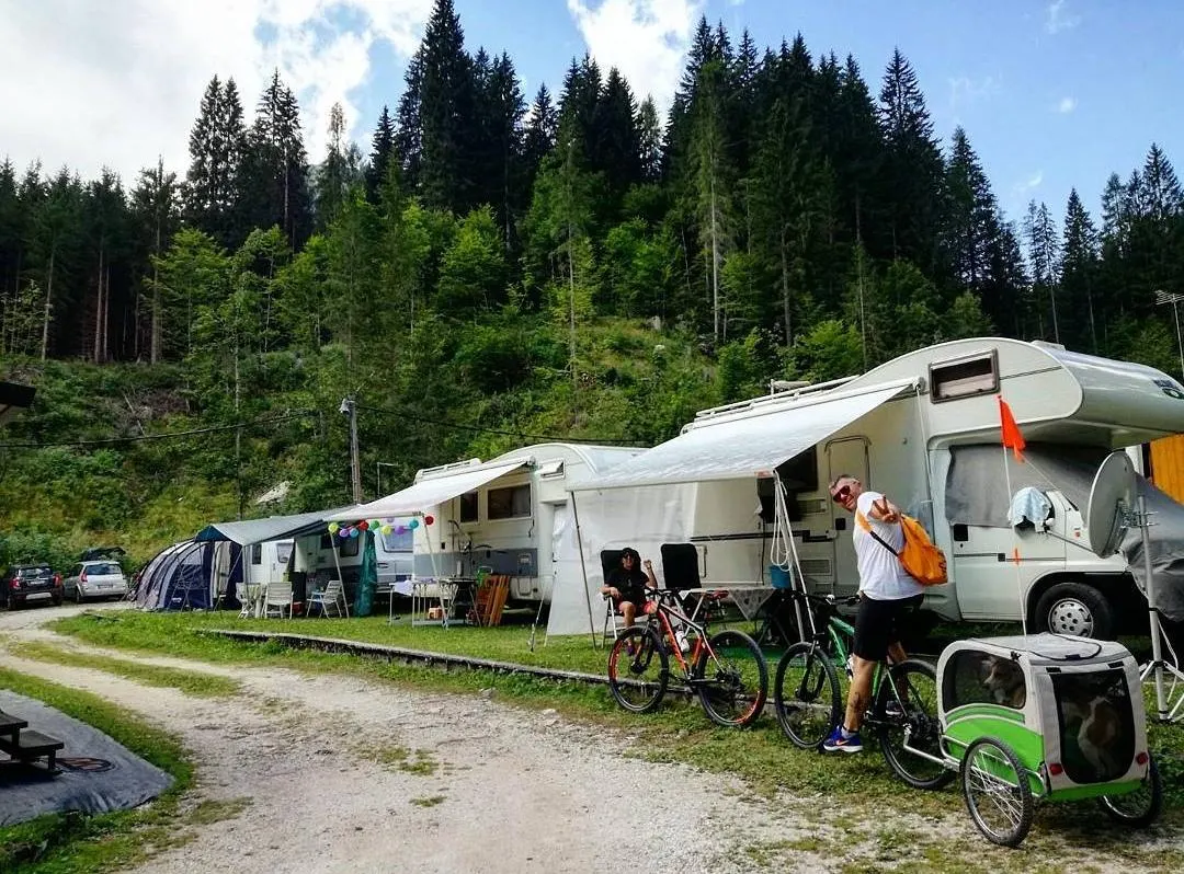 CAMPING EDEN