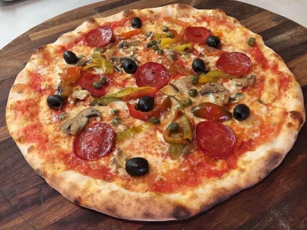 Pizza al taglio e da asporto  Il dolce e salato