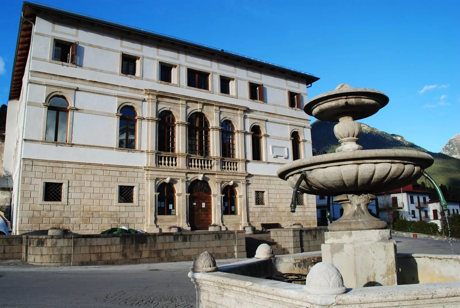 Palazzo Poli - De Pol San Pietro di Cadore