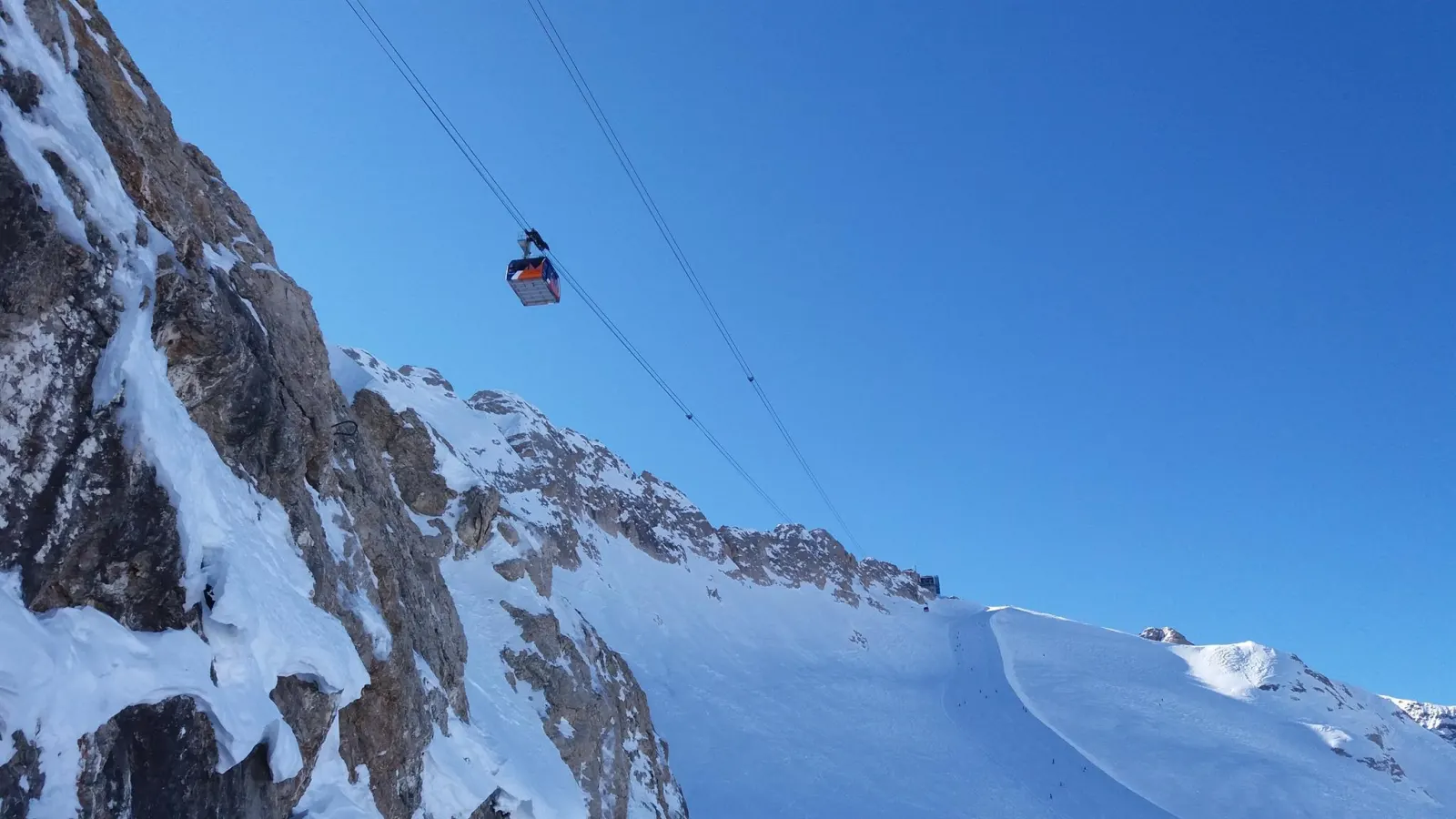 Funivia Marmolada - Move to the Top